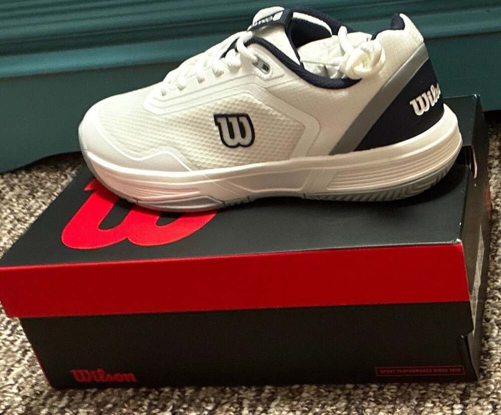 Wilson CourtGlide Men’s Tennis Shoes White/Navy US 9 Medium new in box